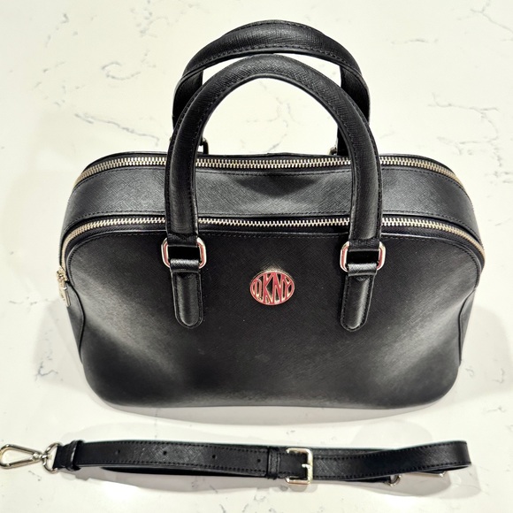 DKNY Women’s Black Bryant Park Dome Two Sided Satchel with Crossbody Strap NWOT - Picture 3 of 9